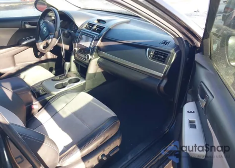 2012 Toyota Camry Se z USA, uszkodzony, nr VIN 4T1BF1FK1CU059685